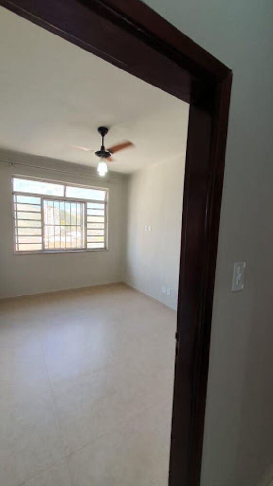 Apartamento à venda e aluguel com 2 quartos, 90m² - Foto 13