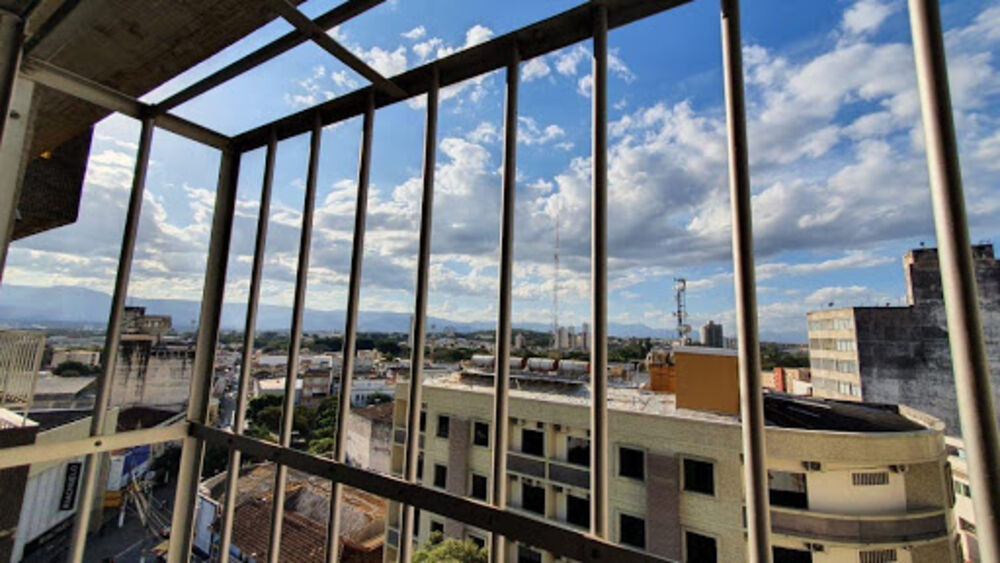 Apartamento à venda e aluguel com 2 quartos, 90m² - Foto 16