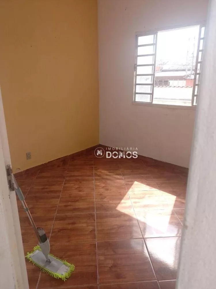 Casa à venda com 3 quartos, 250M2 - Foto 6