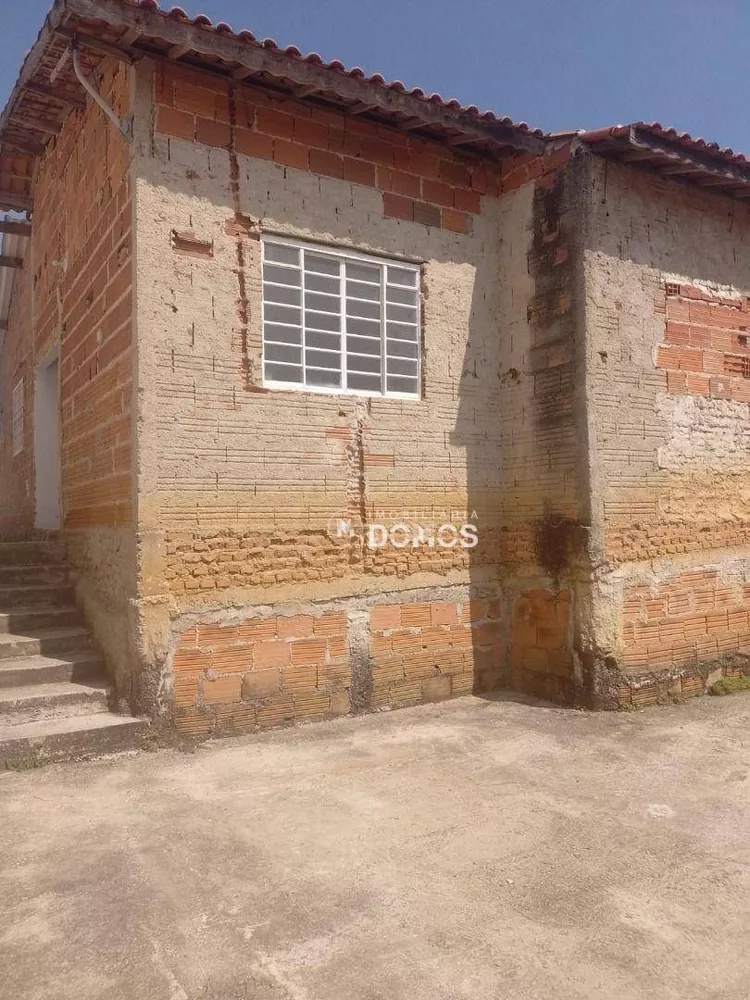 Casa à venda com 3 quartos, 250M2 - Foto 2