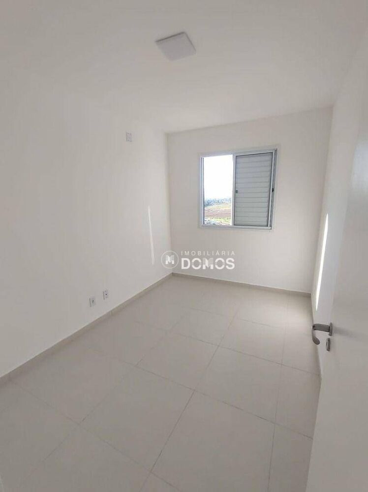 Apartamento para alugar com 2 quartos, 57m² - Foto 13