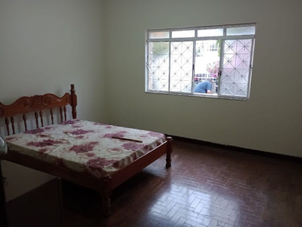 Casa à venda com 4 quartos, 250m² - Foto 6