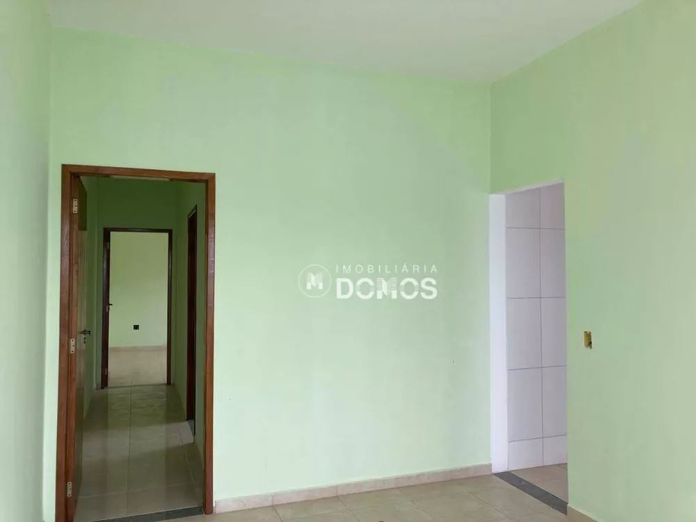 Casa, 2 quartos, 70 m² - Foto 1