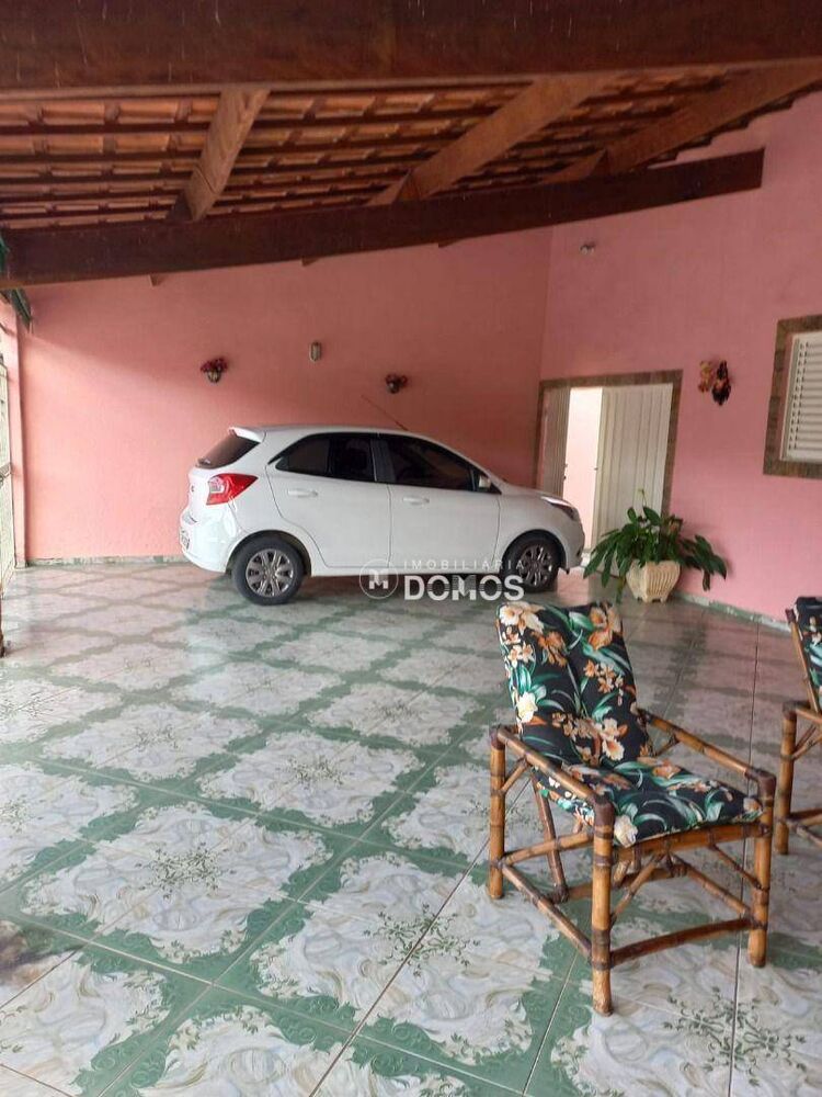 Casa à venda com 3 quartos - Foto 2