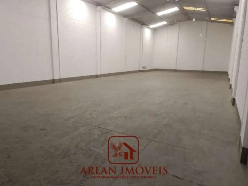 Depósito-Galpão, 300 m² - Foto 1