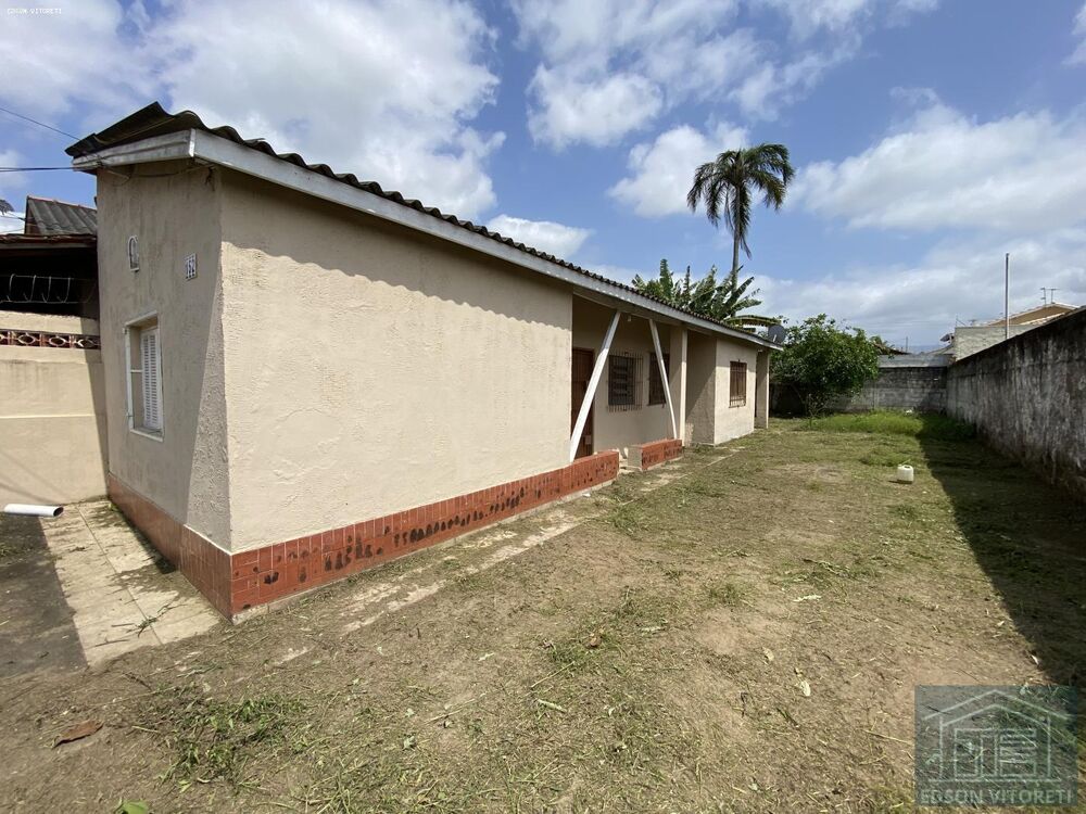 Casa, 2 quartos, 92 m² - Foto 1