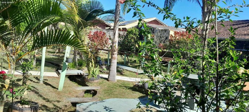 Casa, 3 quartos, 230 m² - Foto 1