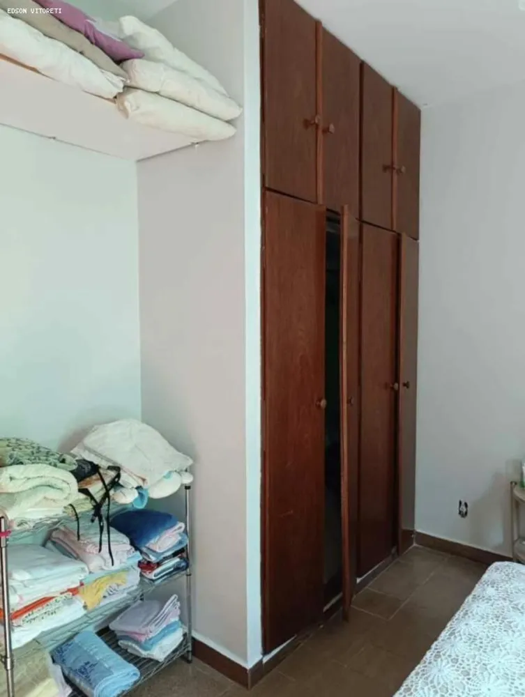Casa, 5 quartos, 200 m² - Foto 3