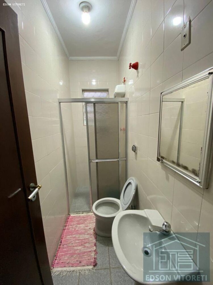 Casa, 3 quartos, 228 m² - Foto 2