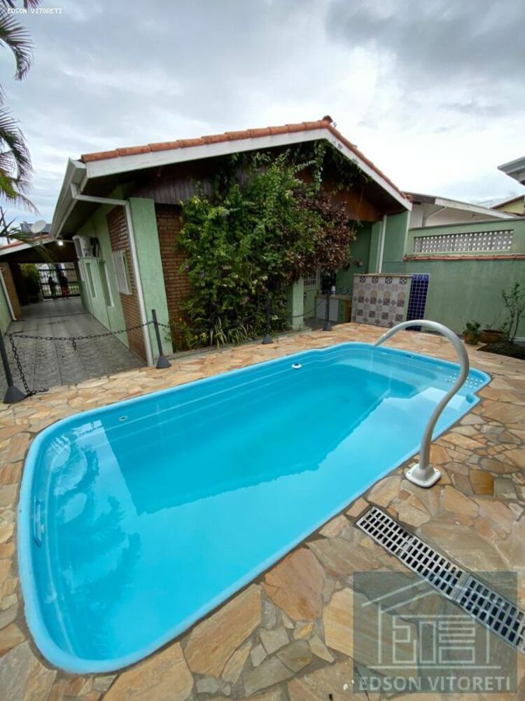 Casa, 3 quartos, 228 m² - Foto 8