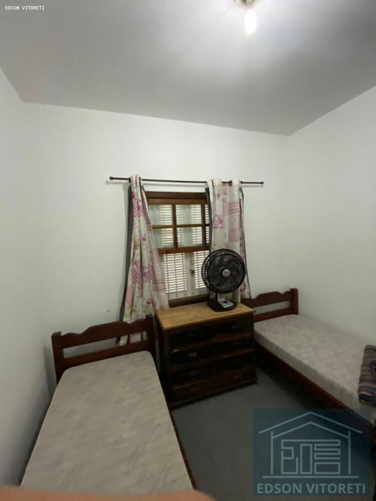 Casa, 3 quartos, 228 m² - Foto 6