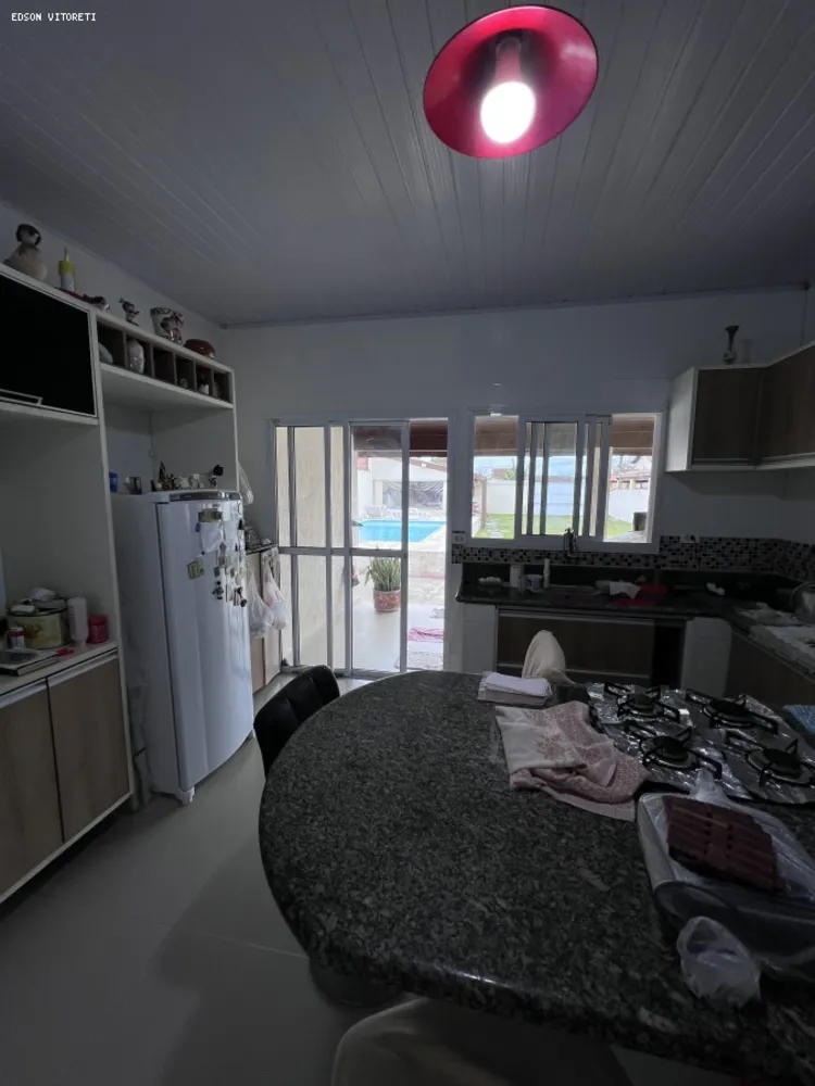 Casa, 3 quartos, 162 m² - Foto 2