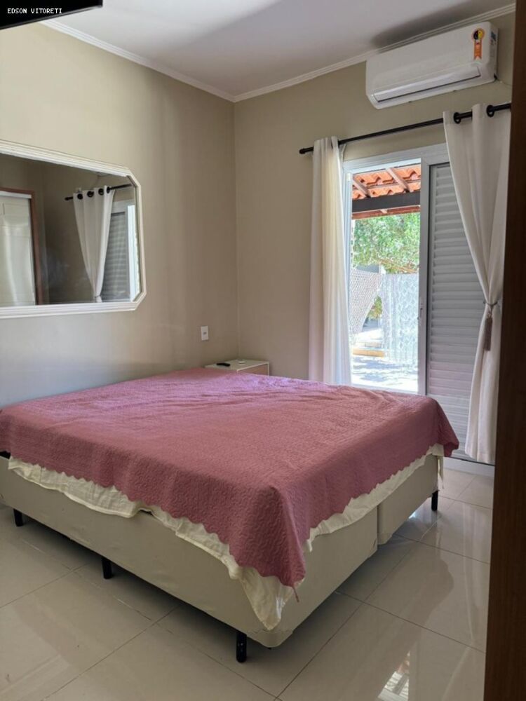 Casa, 4 quartos, 300 m² - Foto 1