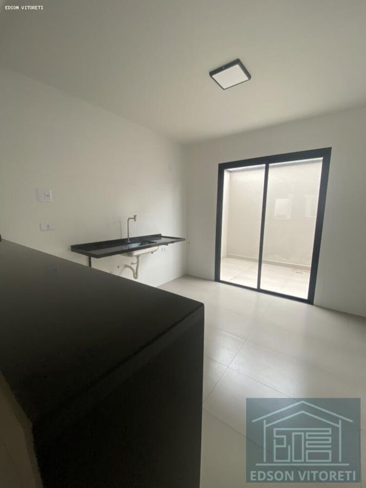Sobrado, 2 quartos, 96 m² - Foto 2
