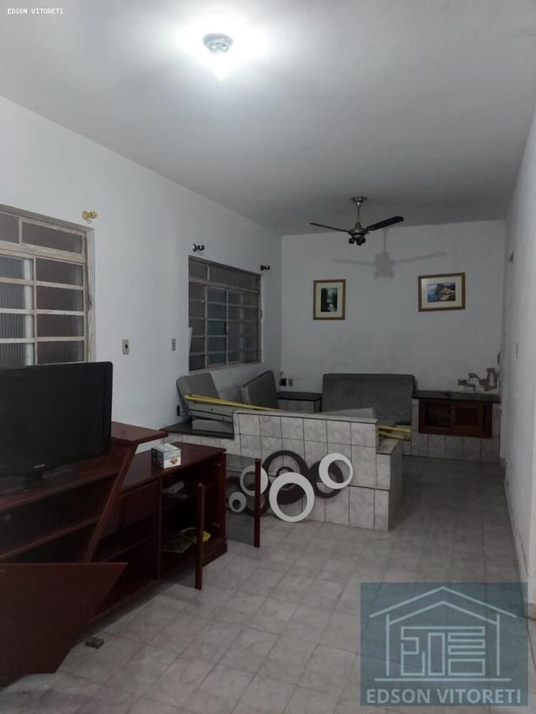Casa, 4 quartos - Foto 1