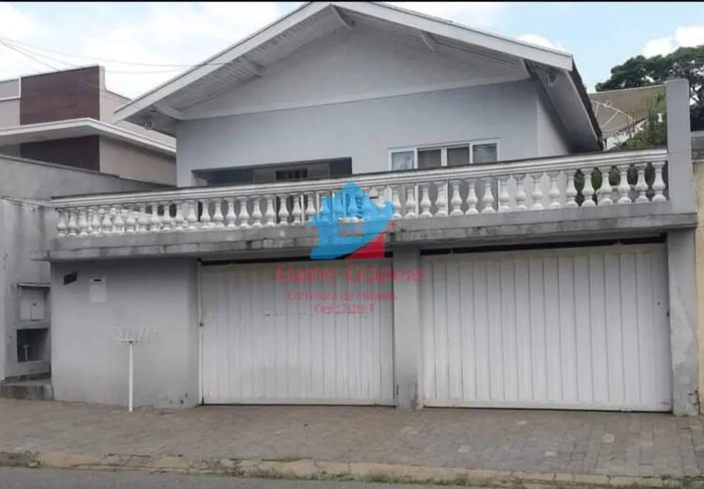 Casa, 3 quartos, 174 m² - Foto 1