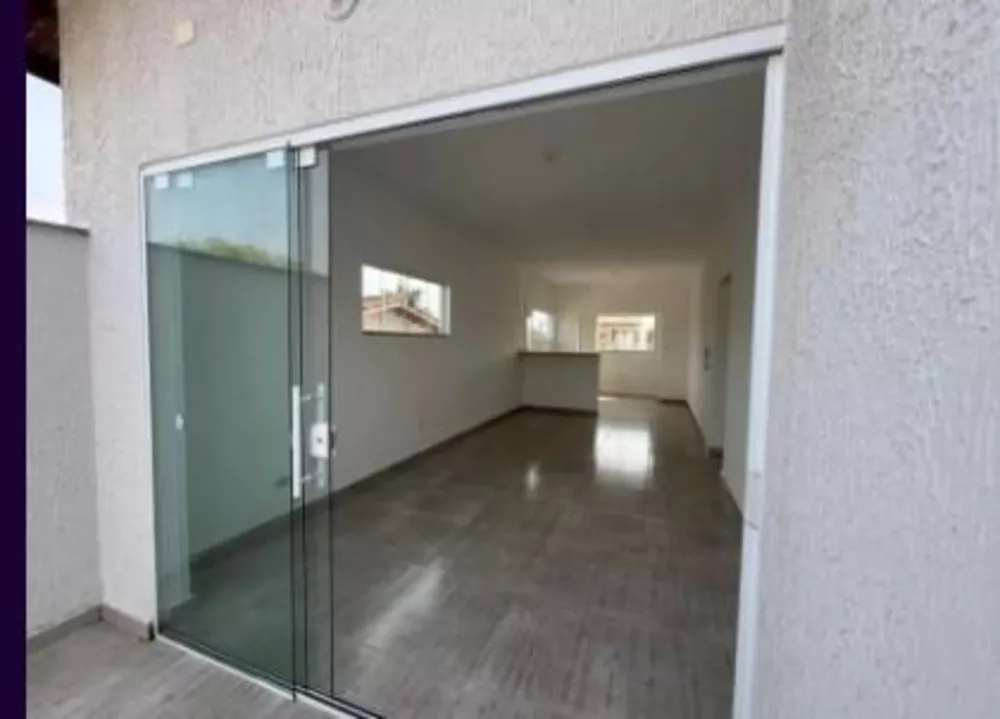 Casa à venda com 2 quartos, 180m² - Foto 4