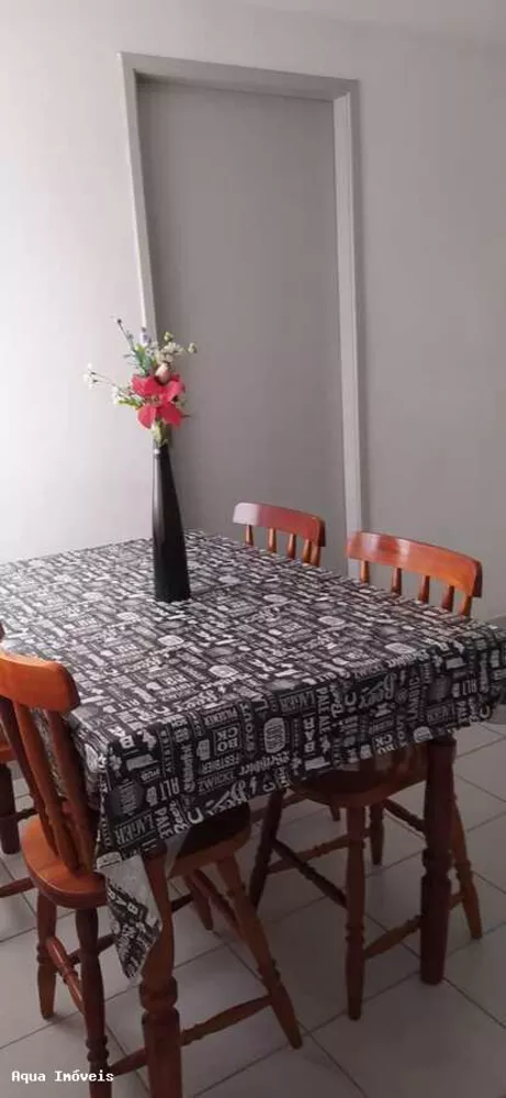 Apartamento à venda com 2 quartos, 45m² - Foto 3