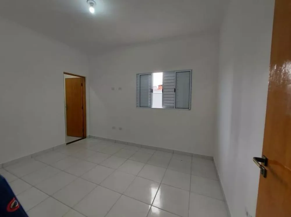 Casa à venda com 3 quartos, 260m² - Foto 3