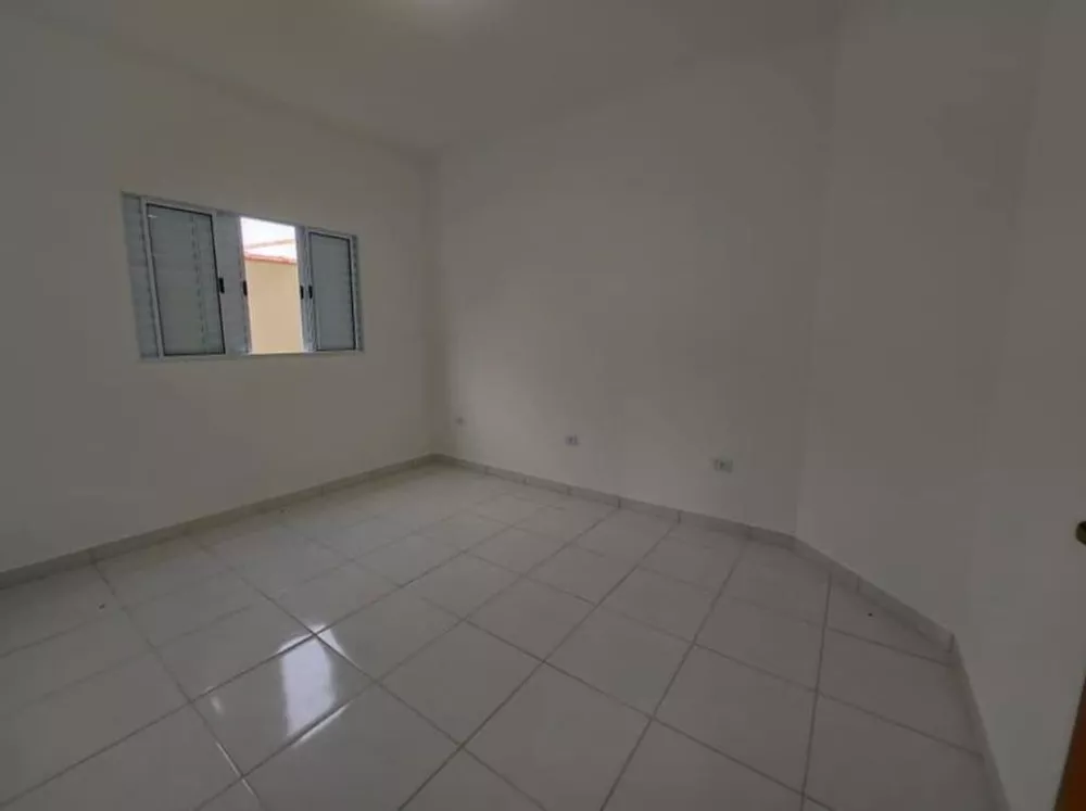 Casa à venda com 3 quartos, 260m² - Foto 4