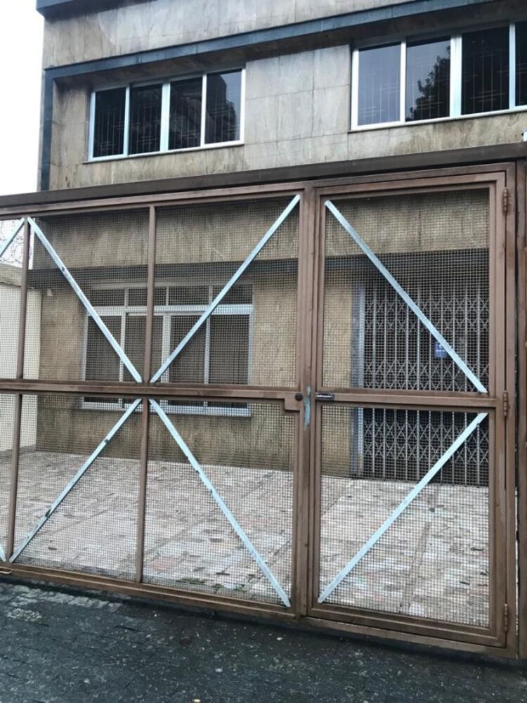 Sobrado para alugar com 9 quartos, 720m² - Foto 1