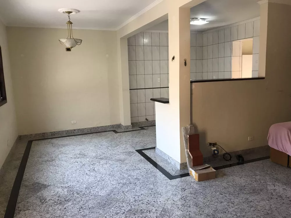 Casa à venda com 3 quartos, 80m² - Foto 4