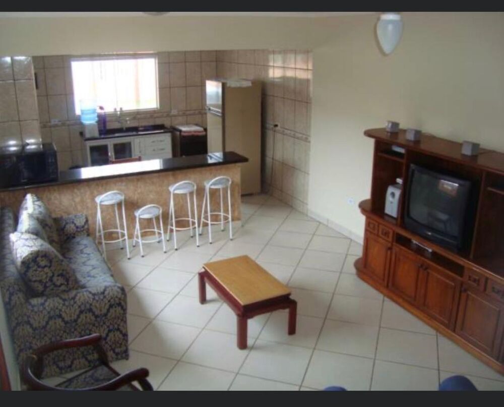 Casa à venda com 6 quartos, 369m² - Foto 7