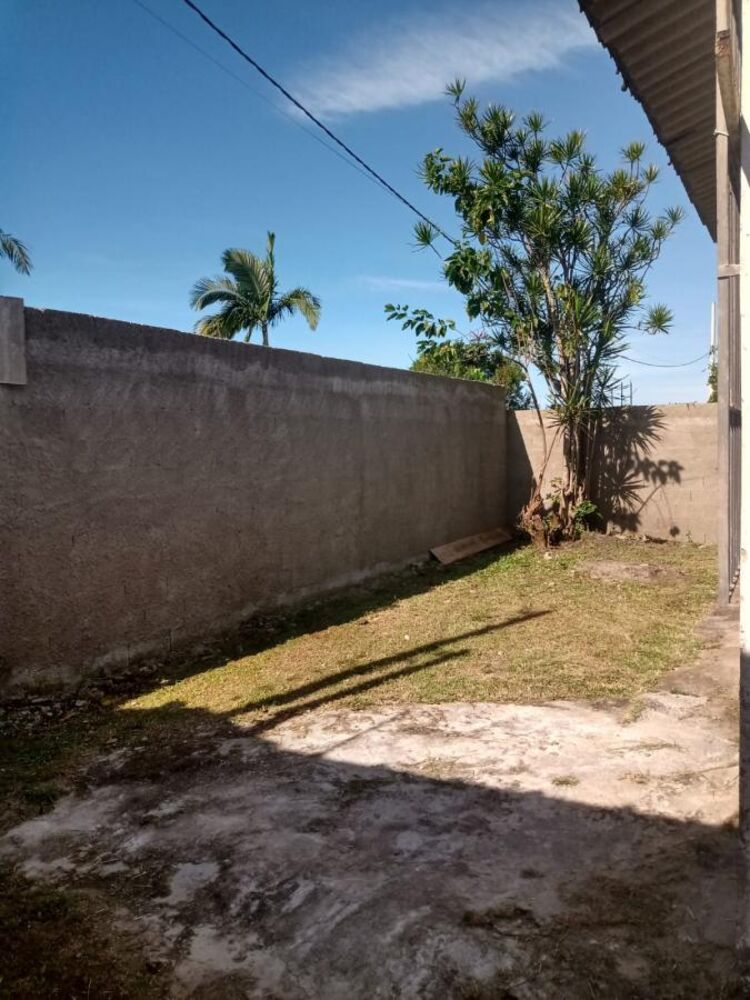 Casa à venda com 1 quarto, 300m² - Foto 8
