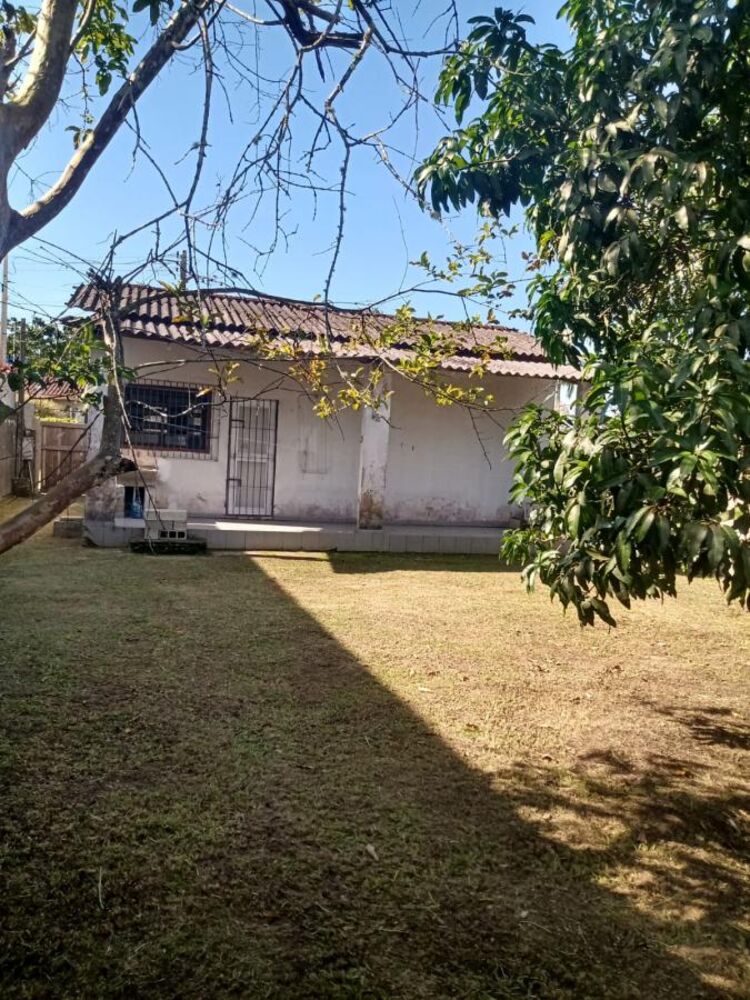 Casa à venda com 1 quarto, 300m² - Foto 11