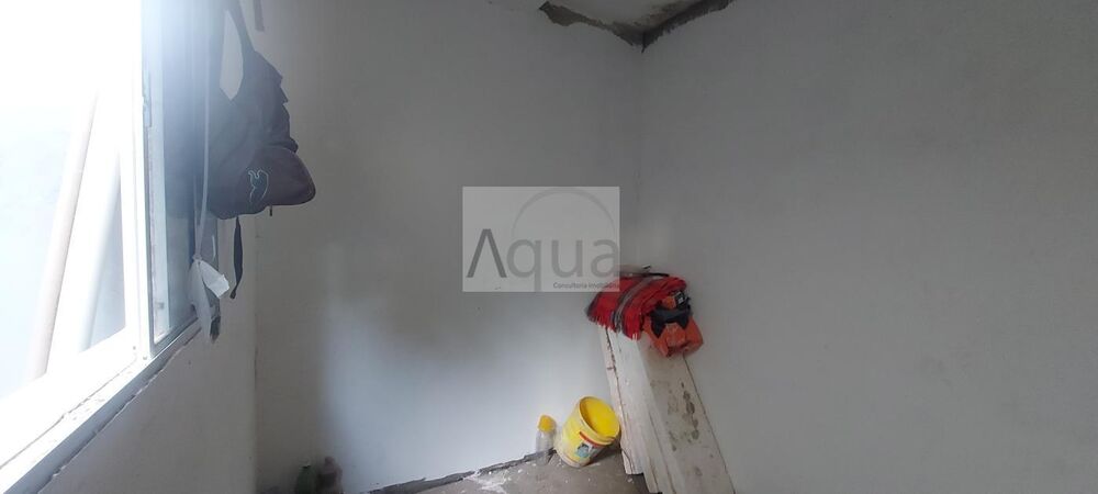 Casa à venda com 2 quartos, 120m² - Foto 2