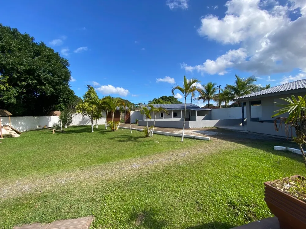 Chácara, 4 quartos, 2100 m² - Foto 1
