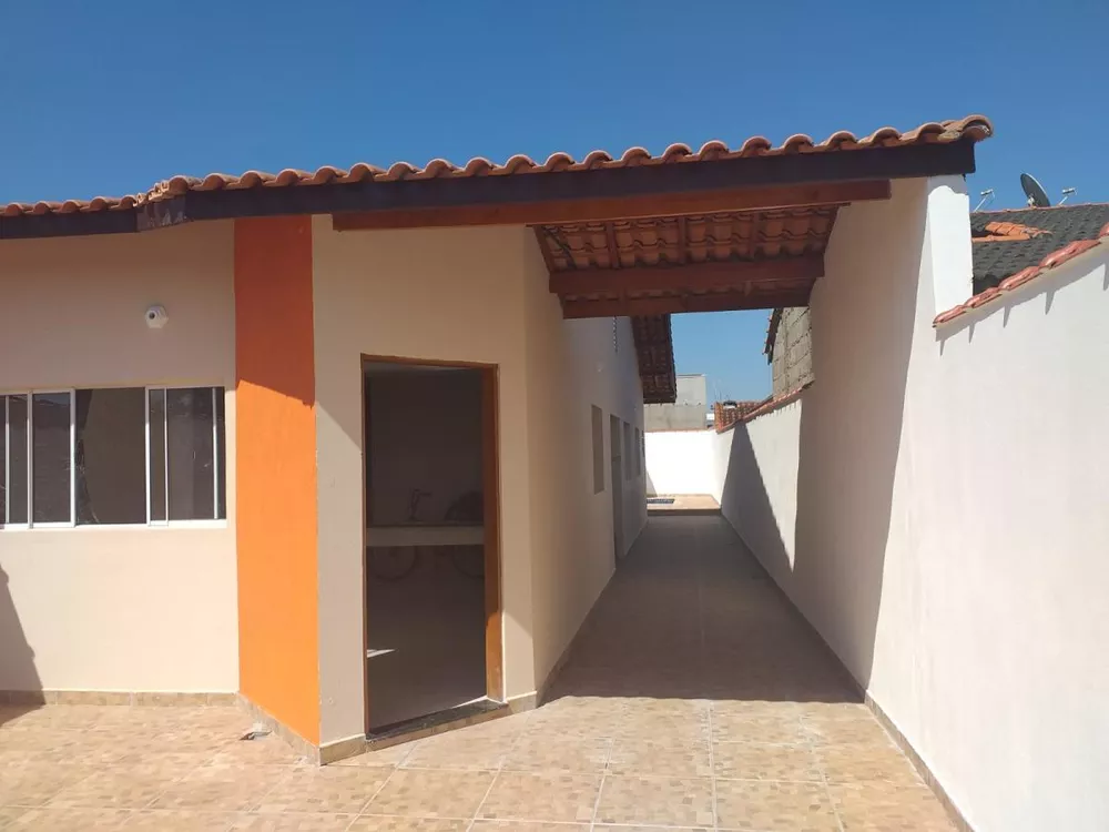 Casa à venda com 2 quartos, 150m² - Foto 3