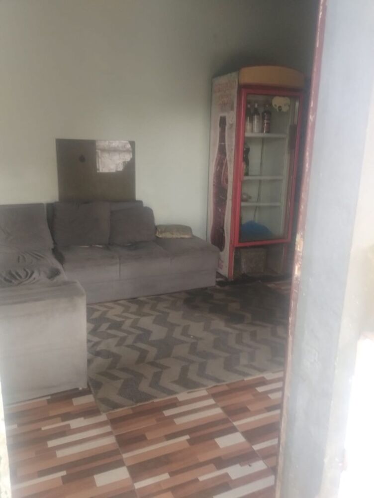 Casa à venda com 3 quartos, 312m² - Foto 4