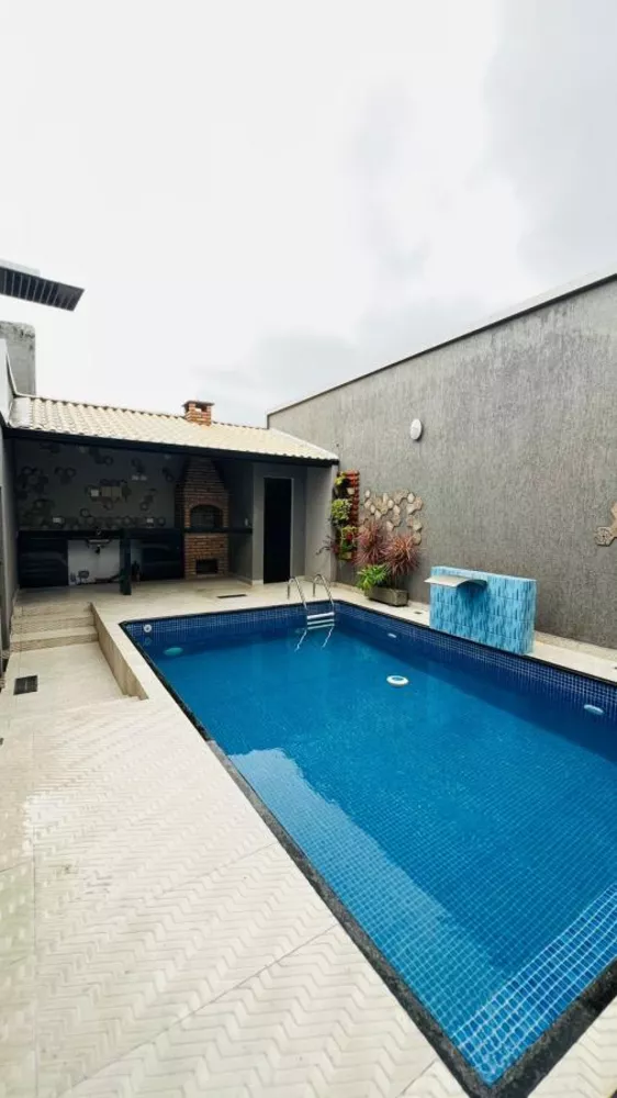 Casa à venda com 2 quartos, 54m² - Foto 3