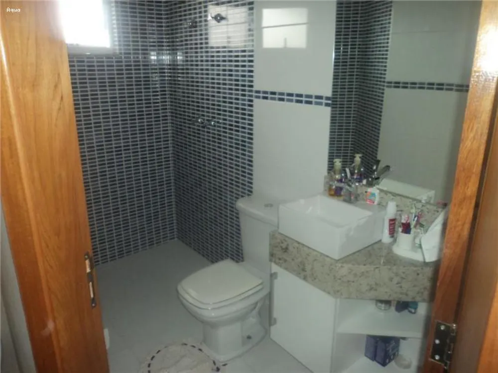 Casa, 4 quartos, 200 m² - Foto 11