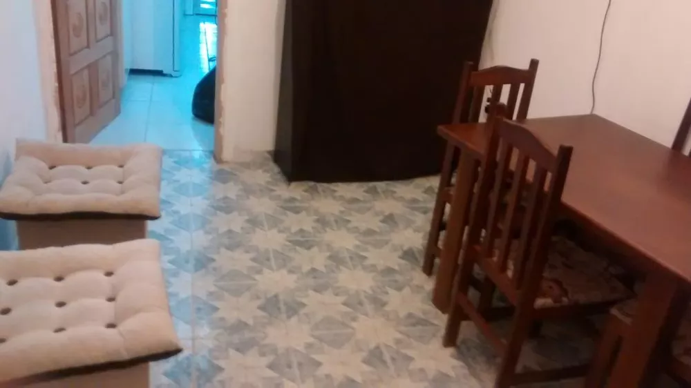 Casa à venda com 2 quartos, 40m² - Foto 1