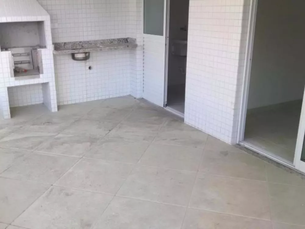 Apartamento à venda com 4 quartos, 161m² - Foto 3