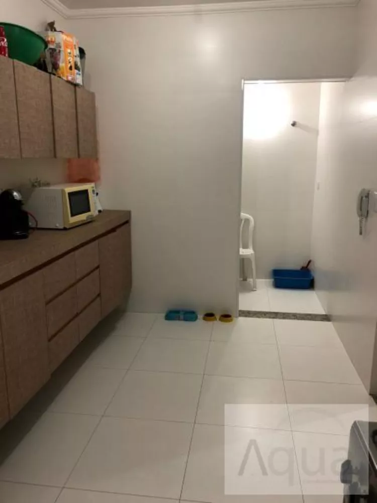 Apartamento à venda com 2 quartos, 67m² - Foto 6