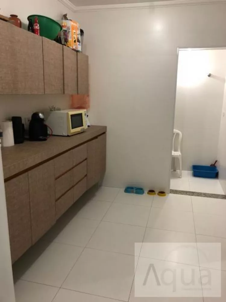 Apartamento à venda com 2 quartos, 67m² - Foto 5