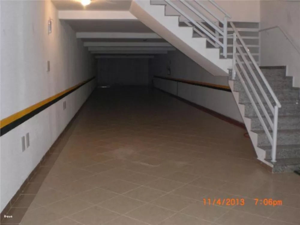 Apartamento à venda com 3 quartos, 96m² - Foto 2