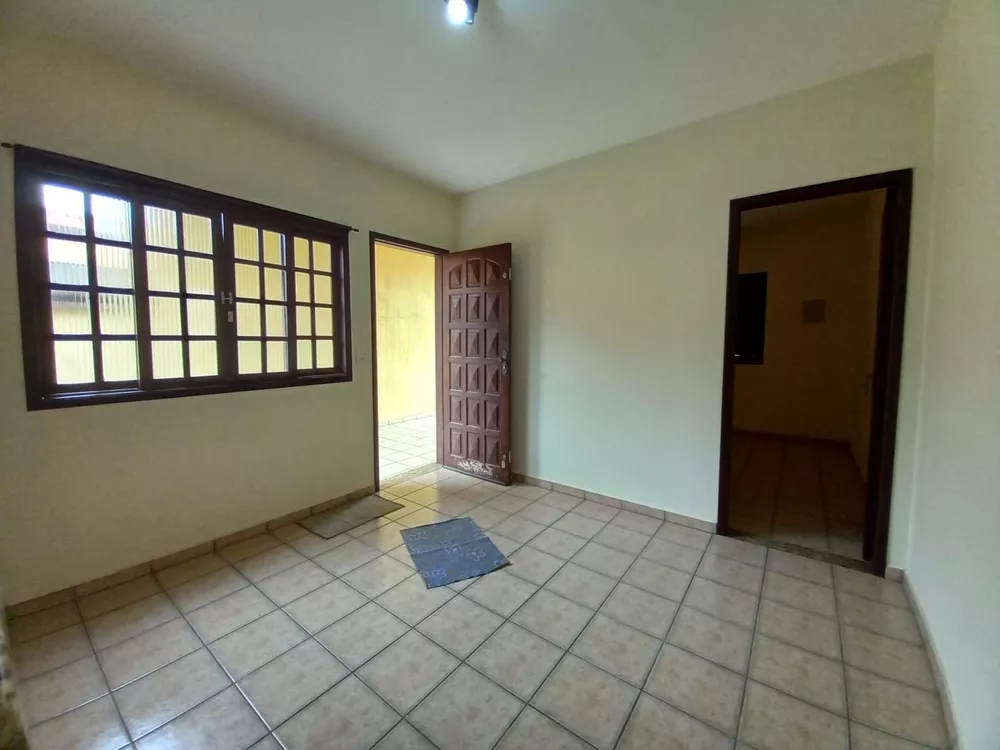 Casa à venda com 2 quartos, 150m² - Foto 8