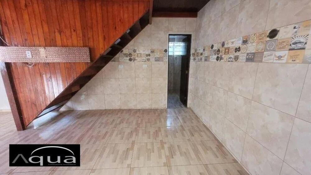 Casa à venda com 2 quartos, 46m² - Foto 8