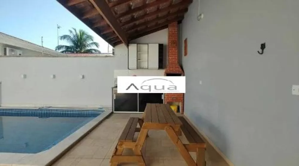 Casa à venda com 2 quartos, 180m² - Foto 3