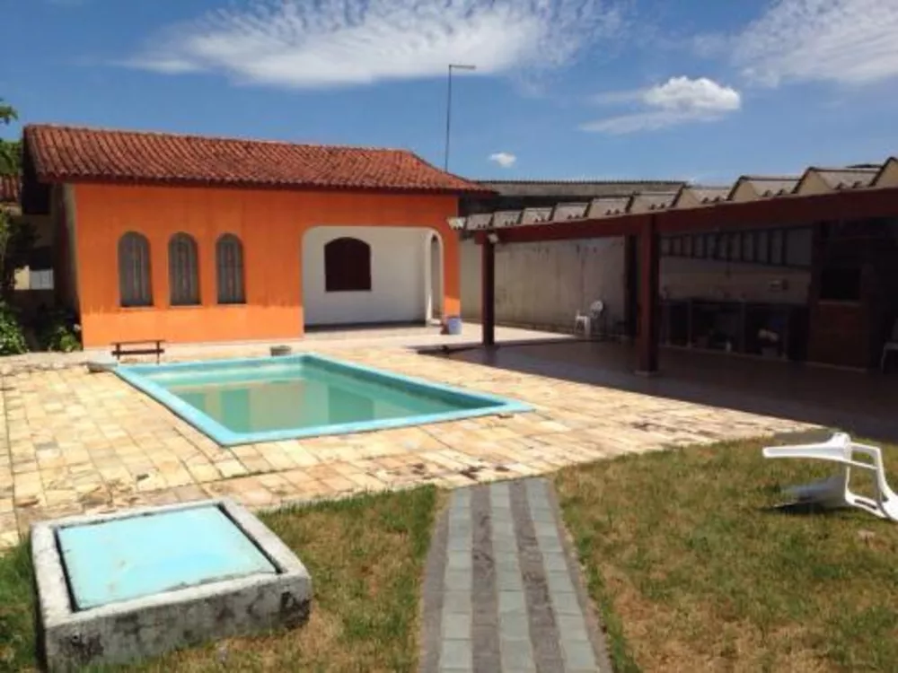 Casa à venda com 3 quartos, 400m² - Foto 2