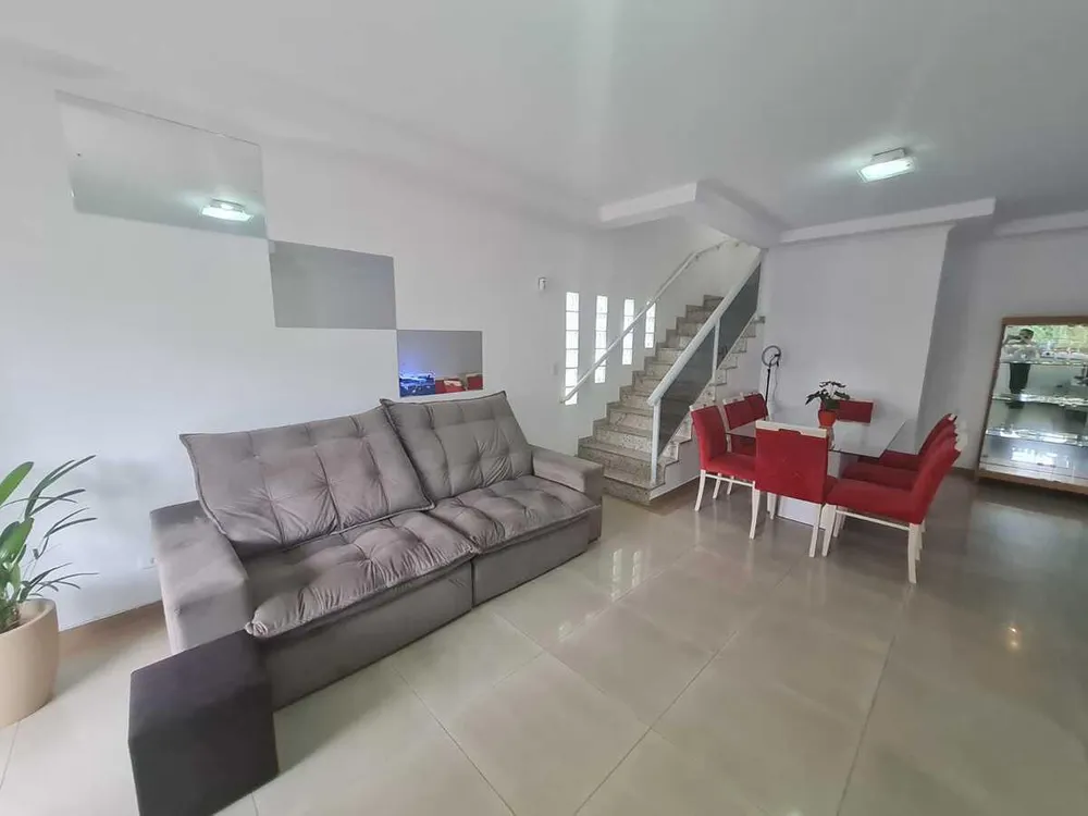 Casa, 3 quartos, 267 m² - Foto 4