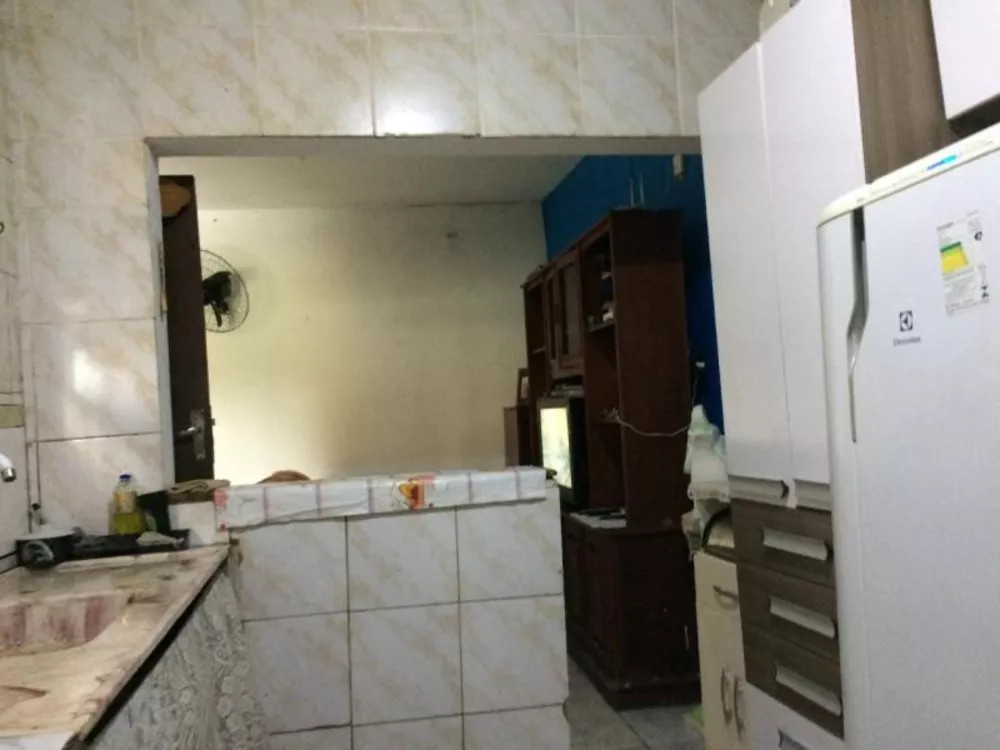 Casa à venda com 3 quartos, 420m² - Foto 7