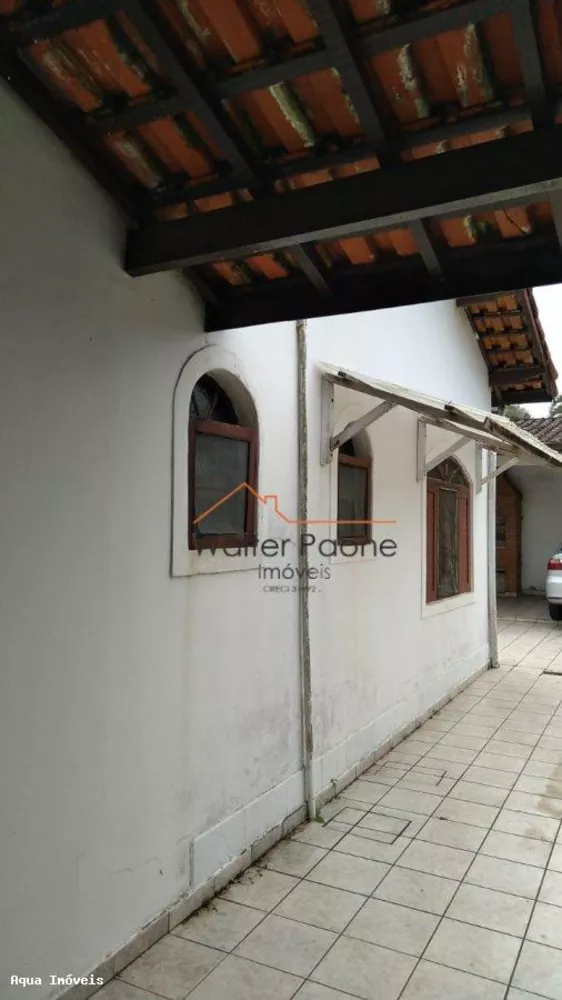 Casa à venda com 3 quartos, 250m² - Foto 2