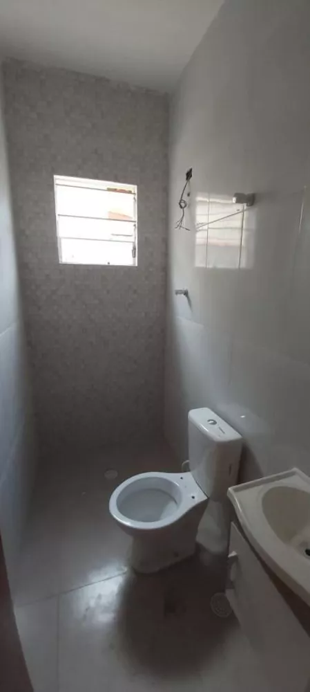 Casa à venda com 2 quartos, 160m² - Foto 3