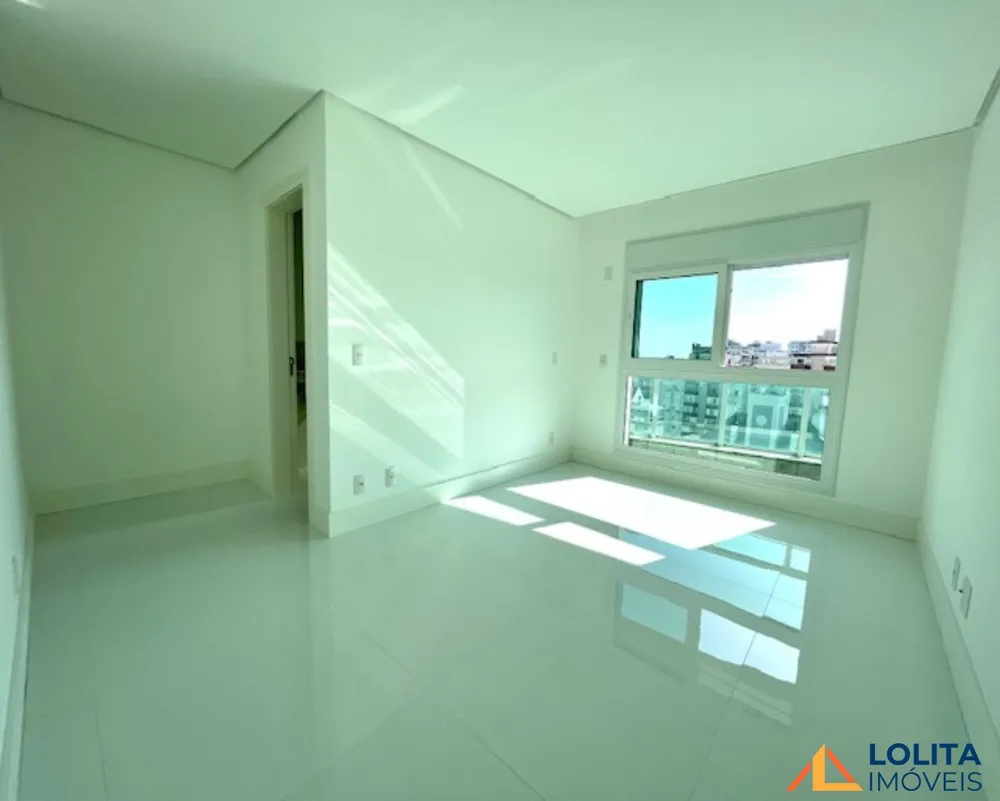 Apartamento, 3 quartos, 122 m² - Foto 2