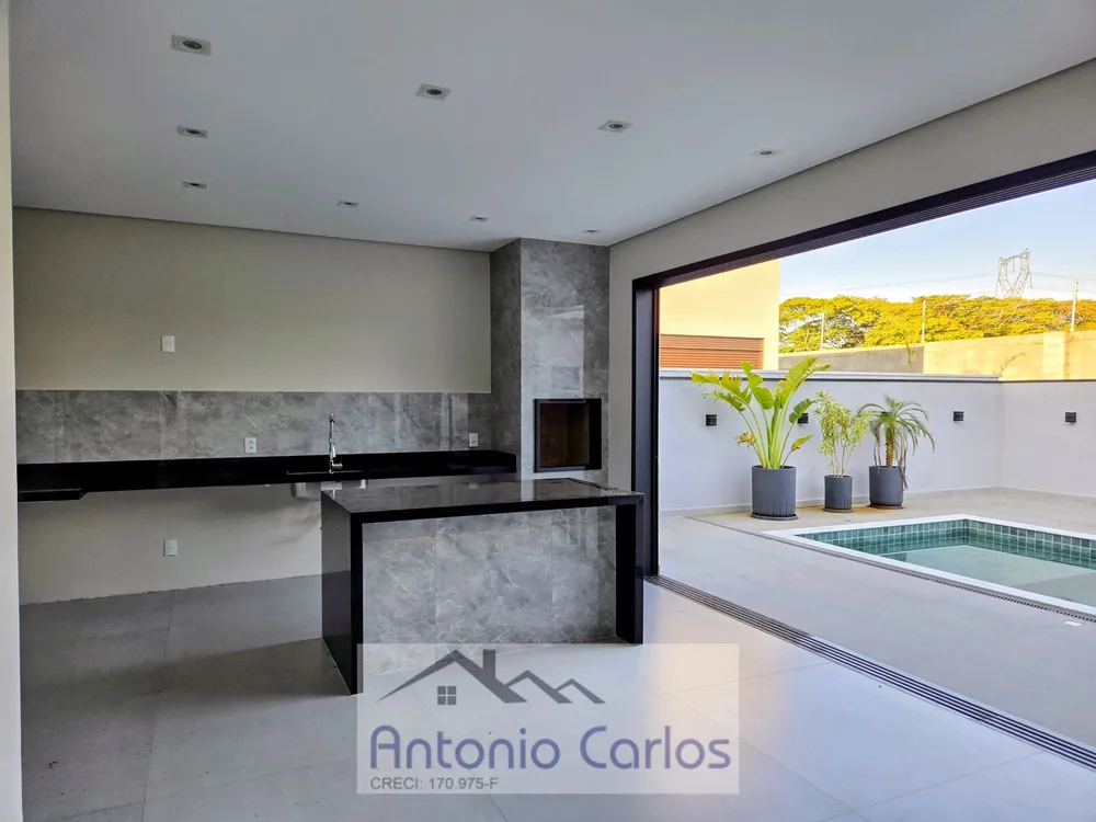 Casa, 3 quartos, 264 m² - Foto 1